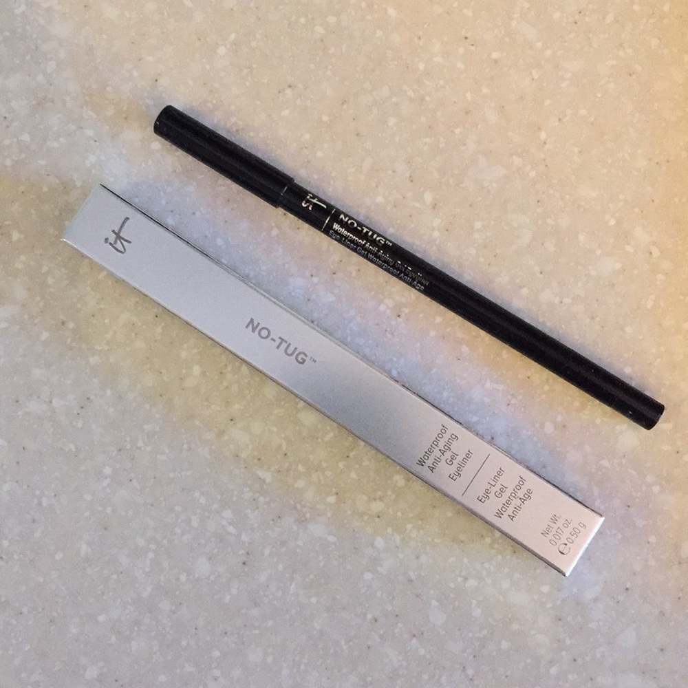 IT Cosmetics No Tug waterproof gel eyeliner